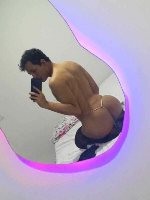 Alan Vanilla Trans OnlyFans - @alan69p