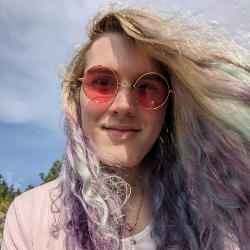 Amber McNaughton Trans OnlyFans - @ambersmokesweed
