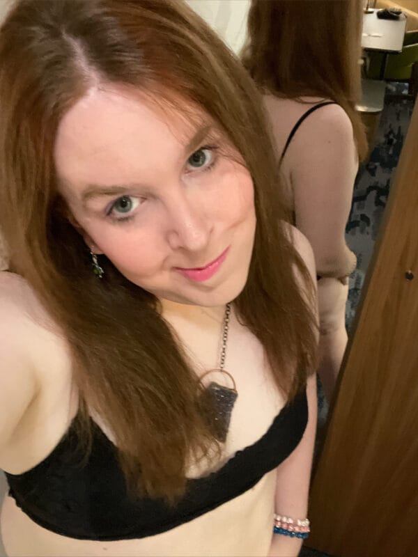 Amethyst Trans OnlyFans - @alluringamethystfree