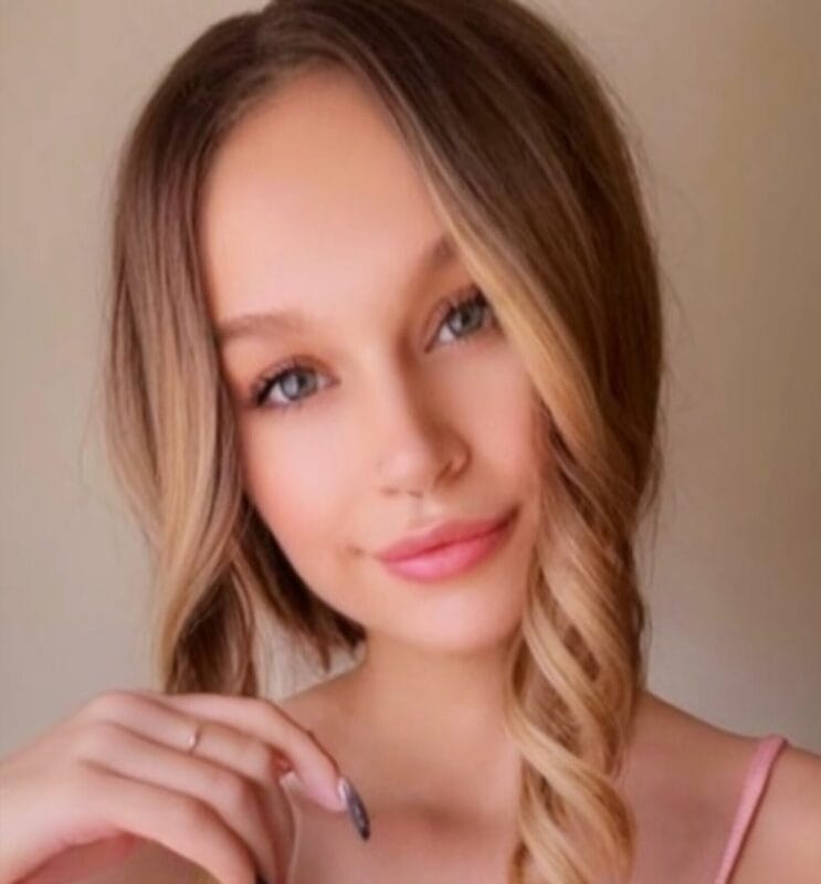 Angelina Trans OnlyFans - @angelinats
