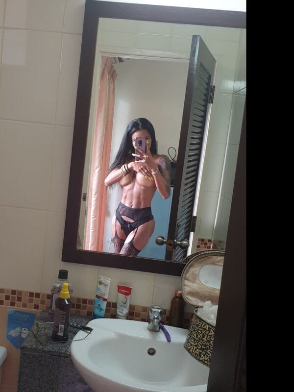 AreeyaTS Trans OnlyFans - @areeyats