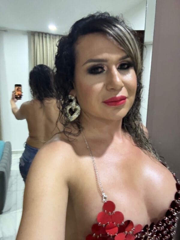 Avril Liñan Trans OnlyFans - @avrillinan
