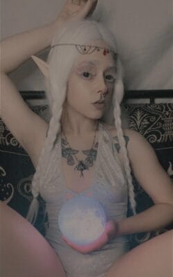 BabyMoth Trans OnlyFans - @babymoth1