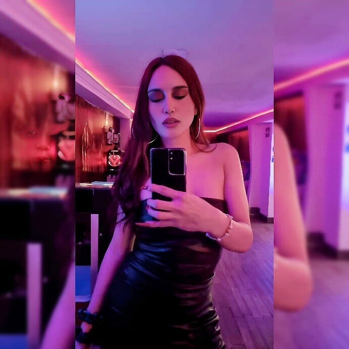 Bella Frost Trans OnlyFans - @bellafrostvip