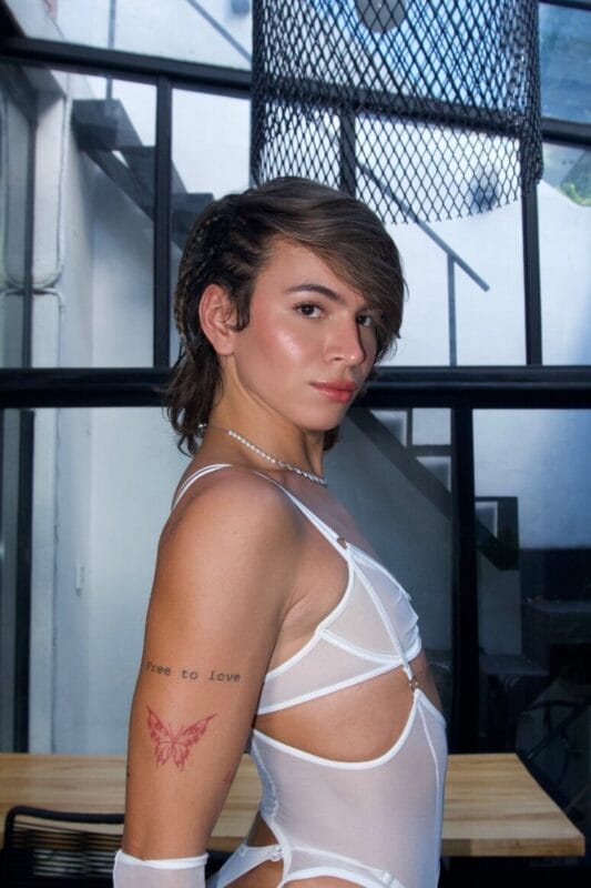 Car Free Trans OnlyFans - @caroficialfree