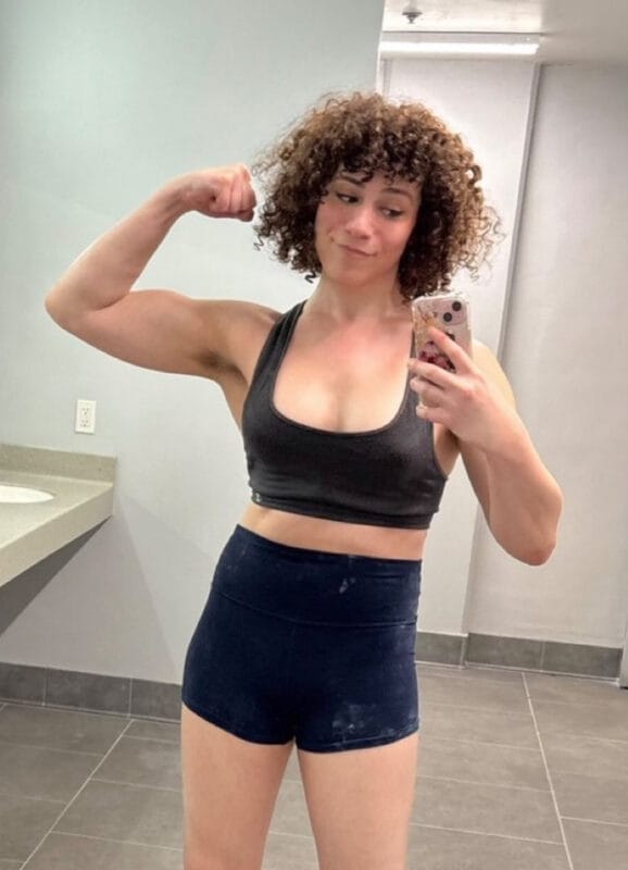 curlyfluffnstuff Trans OnlyFans - @curlyfluffnstuff