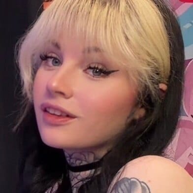 Emily Pie Trans OnlyFans - @emilypiexo