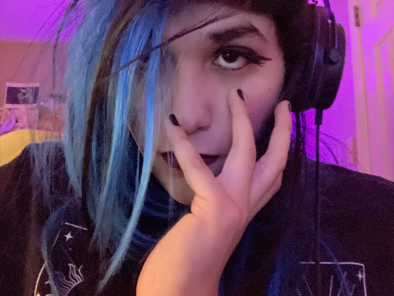 Emoducky Trans OnlyFans - @emoducky