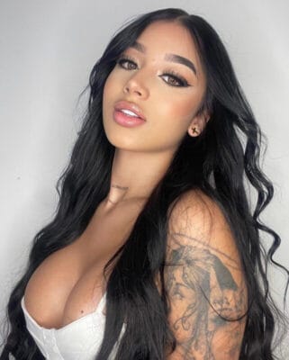 Esmeralda Trans OnlyFans - @esmeraldamodel