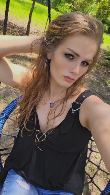 Lana Lovette Trans OnlyFans - @likeitorlovette