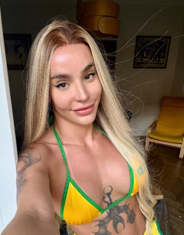 TS Luísa Trans OnlyFans - @luisatavarests