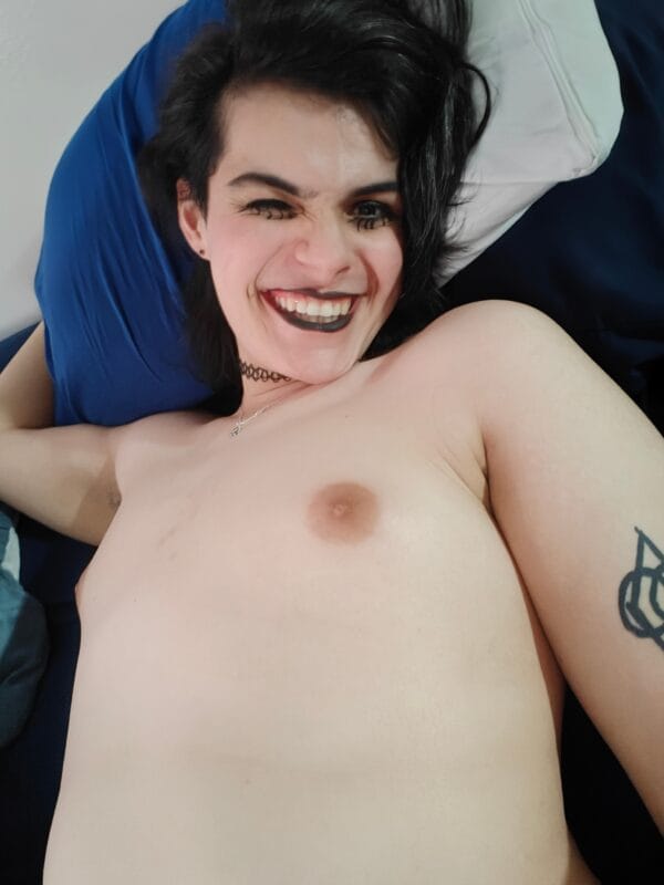 Nat (FREE) Trans OnlyFans - @nattygirl29free