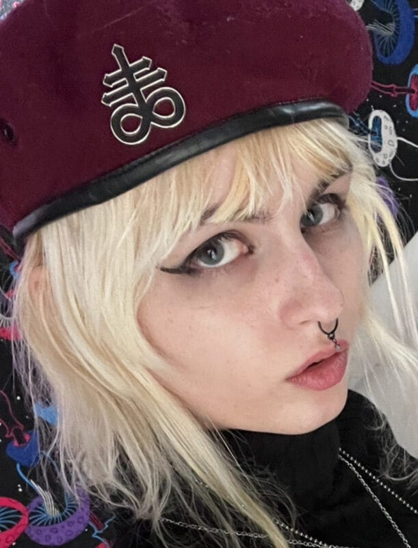 SPITE CHILLING Trans OnlyFans - @notsafeforspite