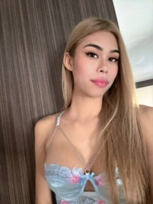 Starlit Sylvia Trans princess Trans OnlyFans - @starlitsylvia