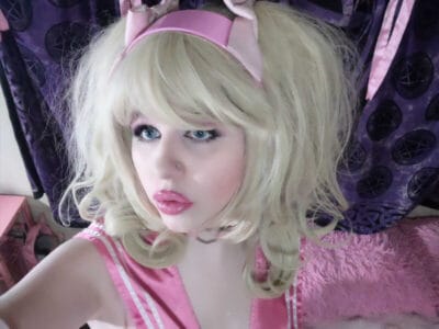 Stella Locke Trans OnlyFans - @stellalocke
