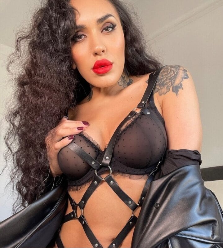 Antonella Noir | Trans Goddess & Domme Trans OnlyFans - @ts_antonella
