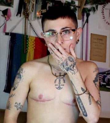 Tboy Jarod Trans OnlyFans - @tboyjarod