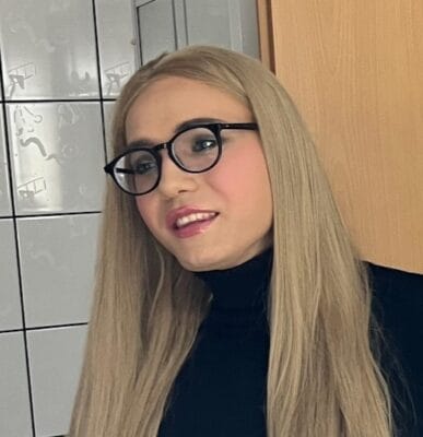 TS Queen Xenia Trans OnlyFans - @tsqueenxenia