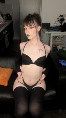 Vee <3 Trans OnlyFans - @vee.cams